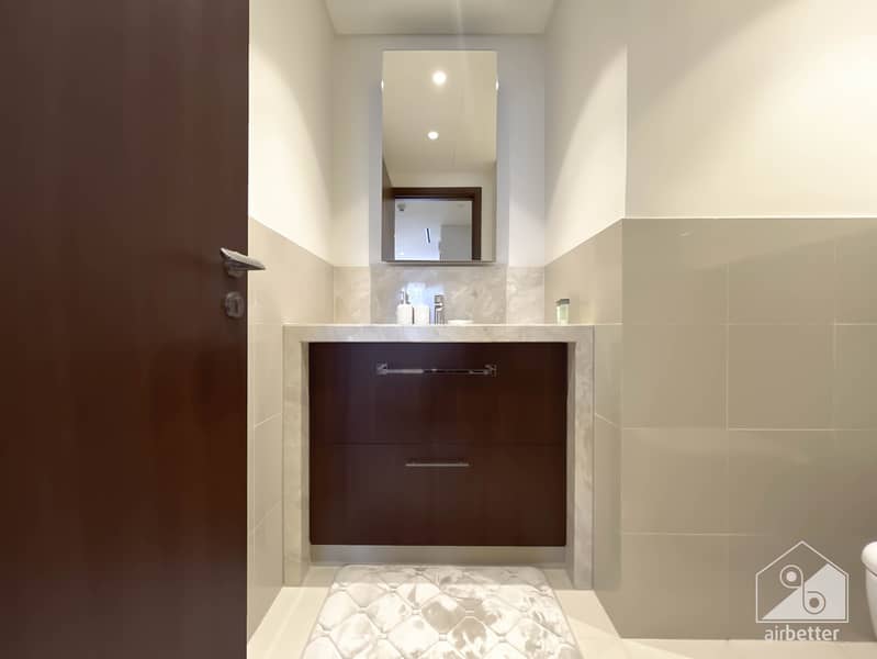 49 Boulevard Point - 1806 -WC -1. jpg