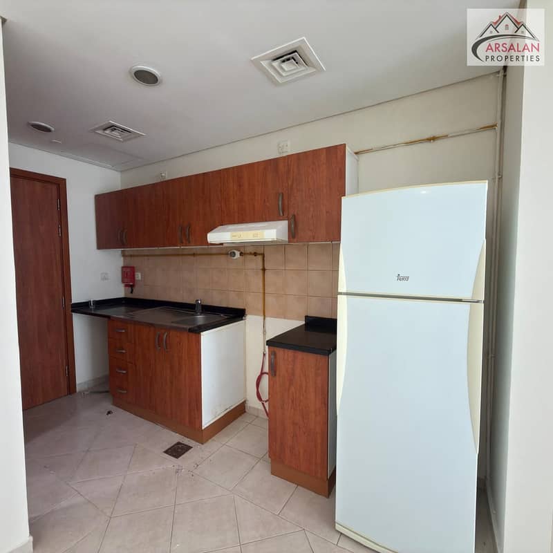 6 d682317d-93ef-44db-92e2-df735bd17b55. jpg