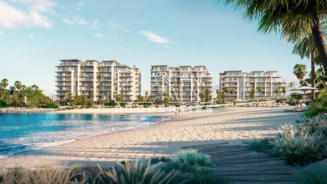 4 Solaya-Ext-01. jpg