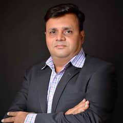 Ashish Hoondlani Vashu Dev Hoondlani