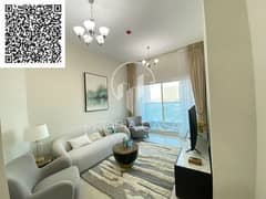 شقة فاخرة مكونة من 3 غرف نوم + غرفة خادمة | إطلالة مفتوحة | موقع مميز