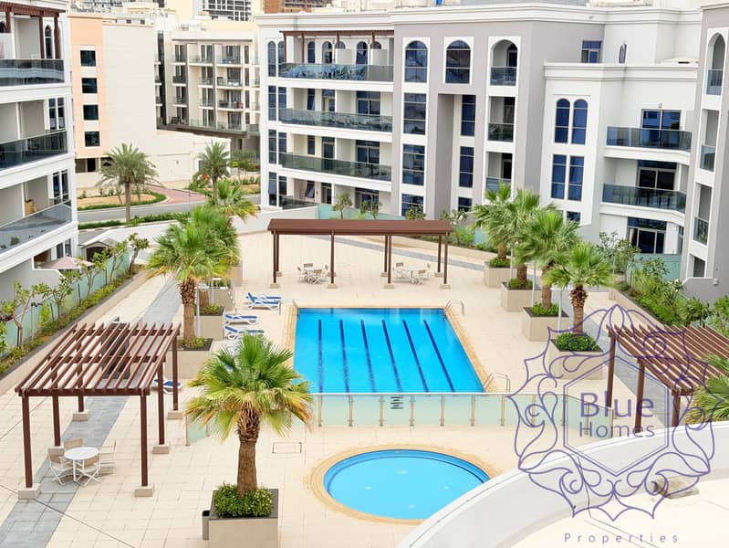 Community view/ spacious 2BR + study