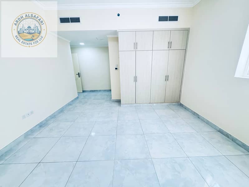 Luxury 2Bhk Apartment-Master Bedroom-Wardrobe-Big Balcony-Covered Parking