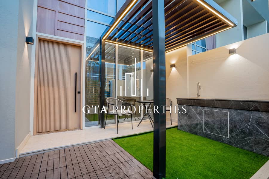 Premium Designer | Fully Upgraded and Furnished