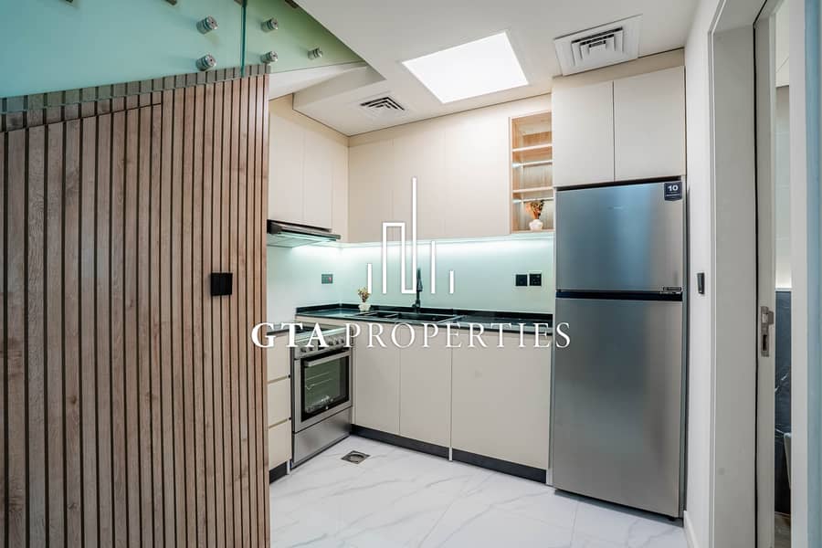 Premium Designer | Fully Upgraded and Furnished - Image 7