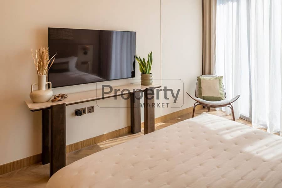 Ultra-Luxury | Fully Upgraded | Burj Khalifa View - Image 13