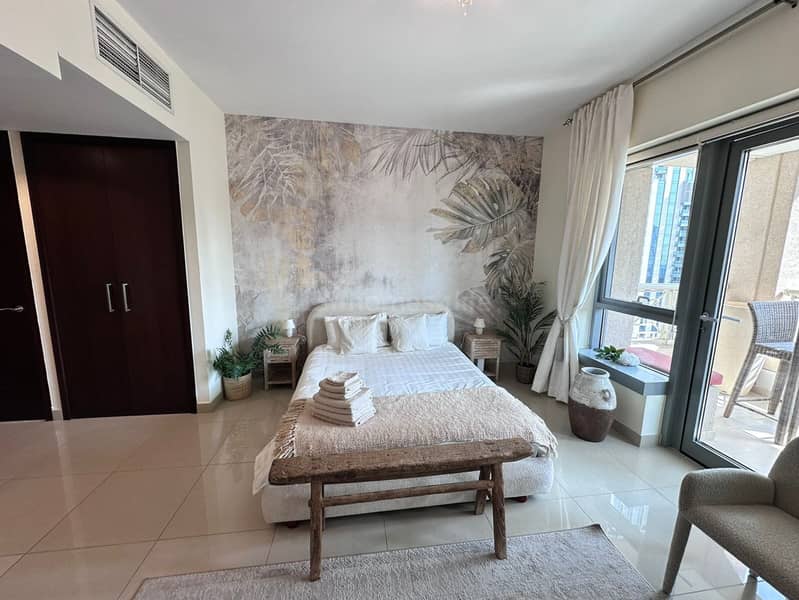 HIGH FLOOR | FULLY FURNISHED | FULL COMMUNITY VIEW