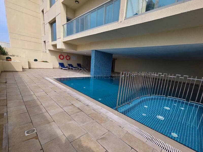 Bright Spacious Community | Apartment Flexible |