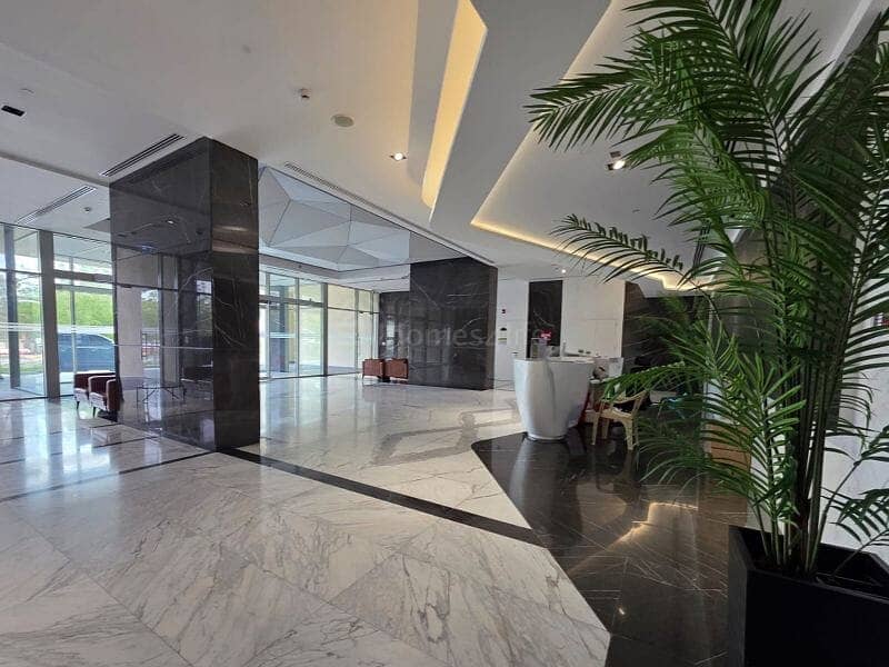 Bright Spacious Community | Apartment Flexible | - Image 11