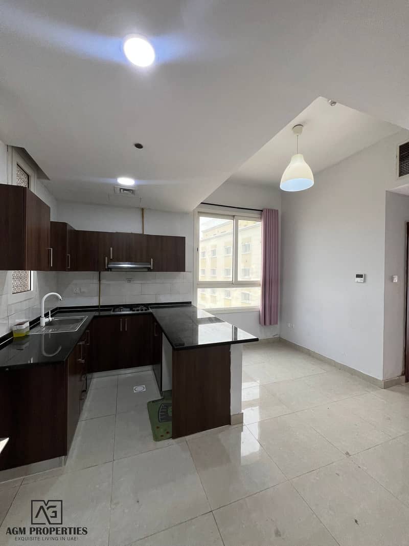 Hot offer * Bright view * With Balcony *