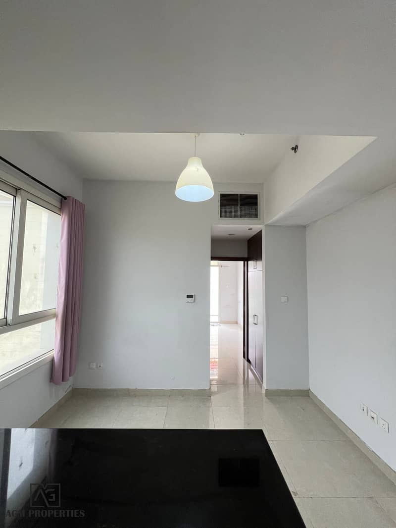 Hot offer * Bright view * With Balcony *