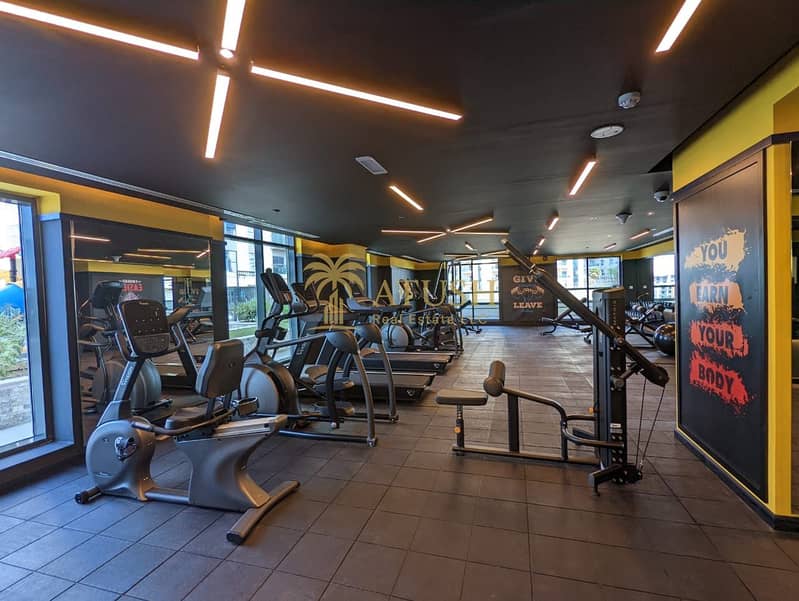 Fully finished Studio for rent - Image 11