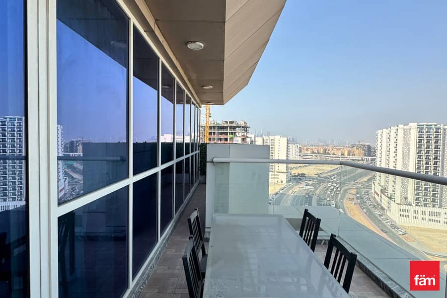 Exclusive | Near Metro | Spacious | High Floor - Image 24