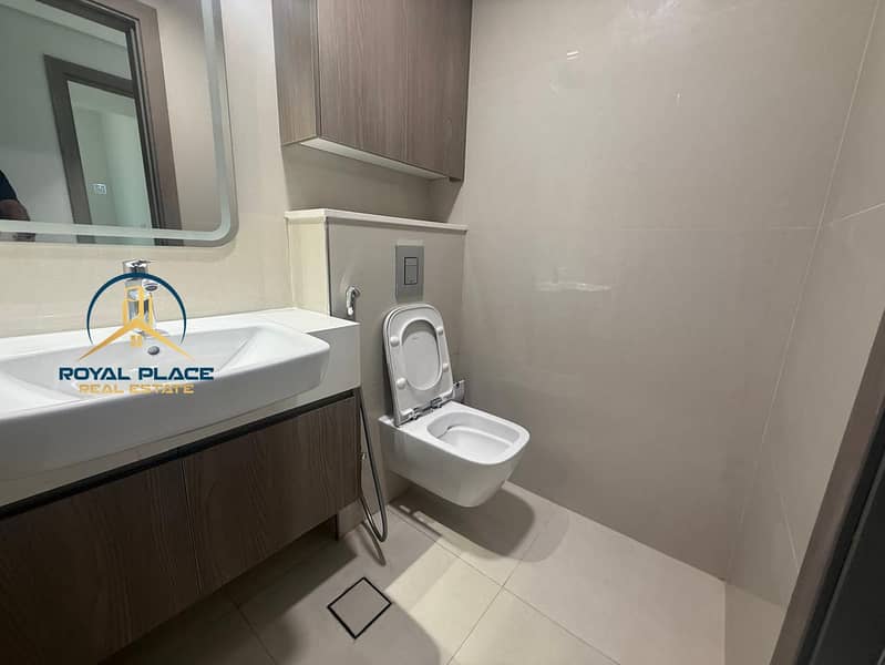 CHILLER FREE -BRAND NEW -MAIDS ROOM -KITCHEN APPLIANCES-PRIME LOCATION -READY TO MOVE - Image 13