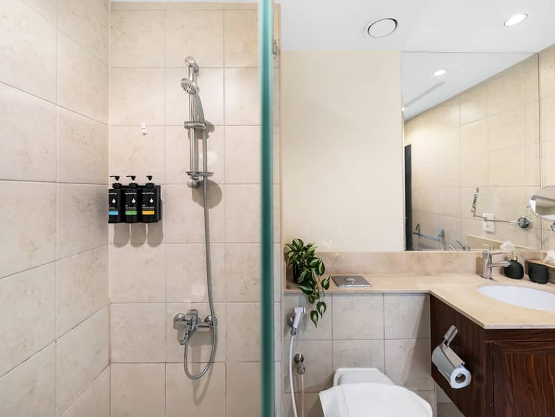 Burj and Fountain view / Furnished / huge layout / 2 bedroom / Downtown Prime Location - Image 15