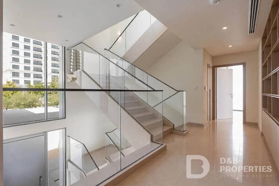 Classic | Central Location | Lagoon View