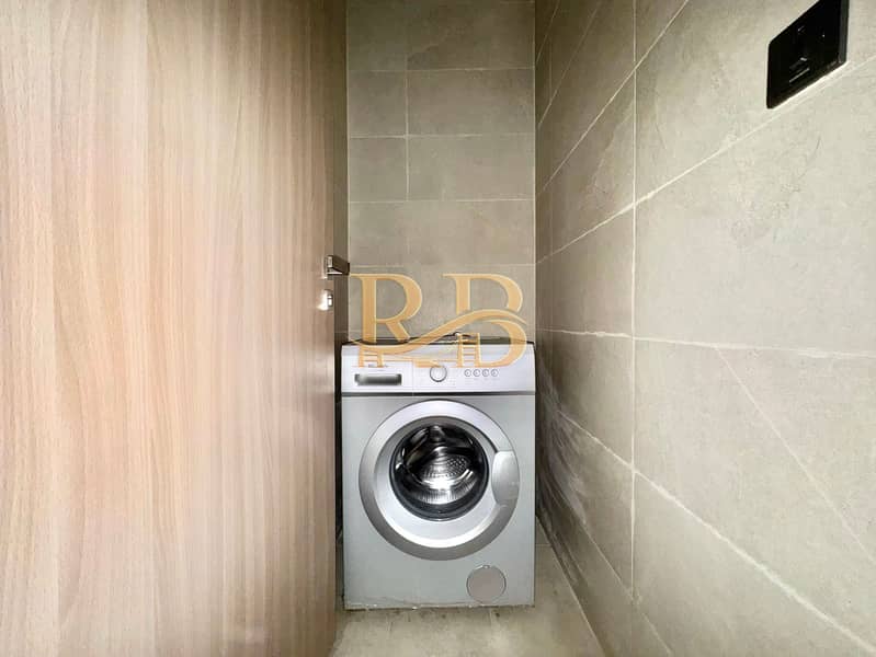 Corner 3 Bed Hall || Pool & Community View || Cheapest Price || Hurry Up - Image 7