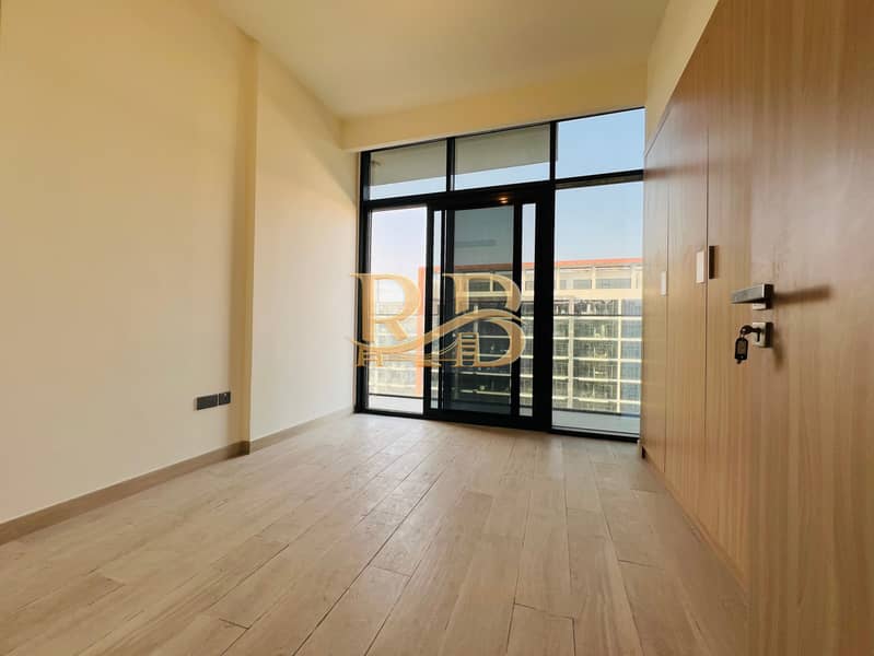 Corner 3 Bed Hall || Pool & Community View || Cheapest Price || Hurry Up - Image 10