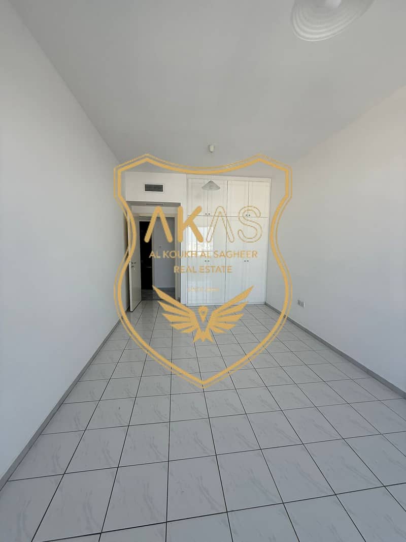 Chiller Free ,Big Space , No Bills Stress ,Smooth Payments, 1 Mins walk from Metro - Image 6