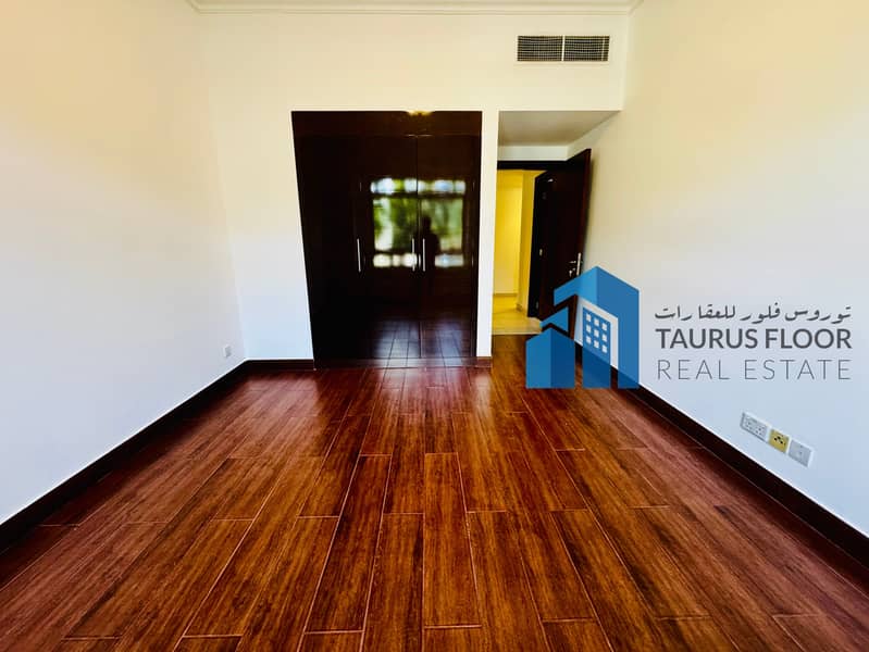 Spacious 3bhk plus maidroom Pets allow Kids Play Area Family Community