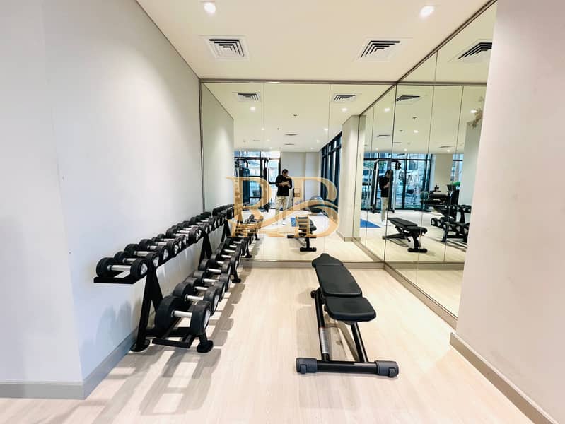 Cozy Furnished Studio || Middle Floor || Amenities View || Ready to Move - Image 10