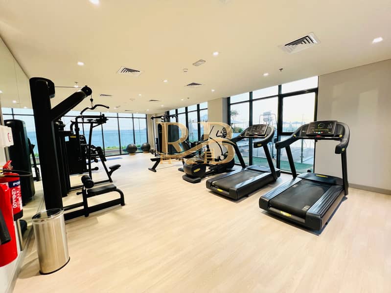 Cozy Furnished Studio || Middle Floor || Amenities View || Ready to Move - Image 13