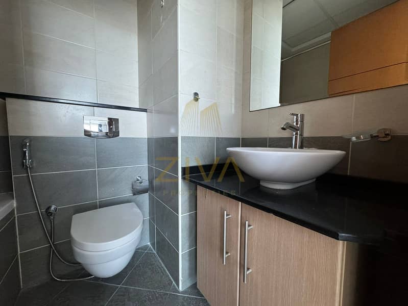 Luxurious 3BR |Furnished | Marina & City Views - Image 11