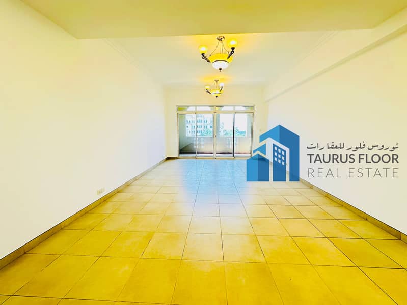 Elegant Spacious 2bhk with Maidroom Pets Friendly Kids Play Area