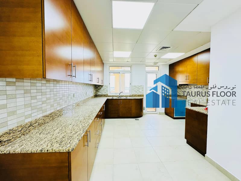 Elegant Spacious 2bhk with Maidroom Pets Friendly Kids Play Area - Image 7