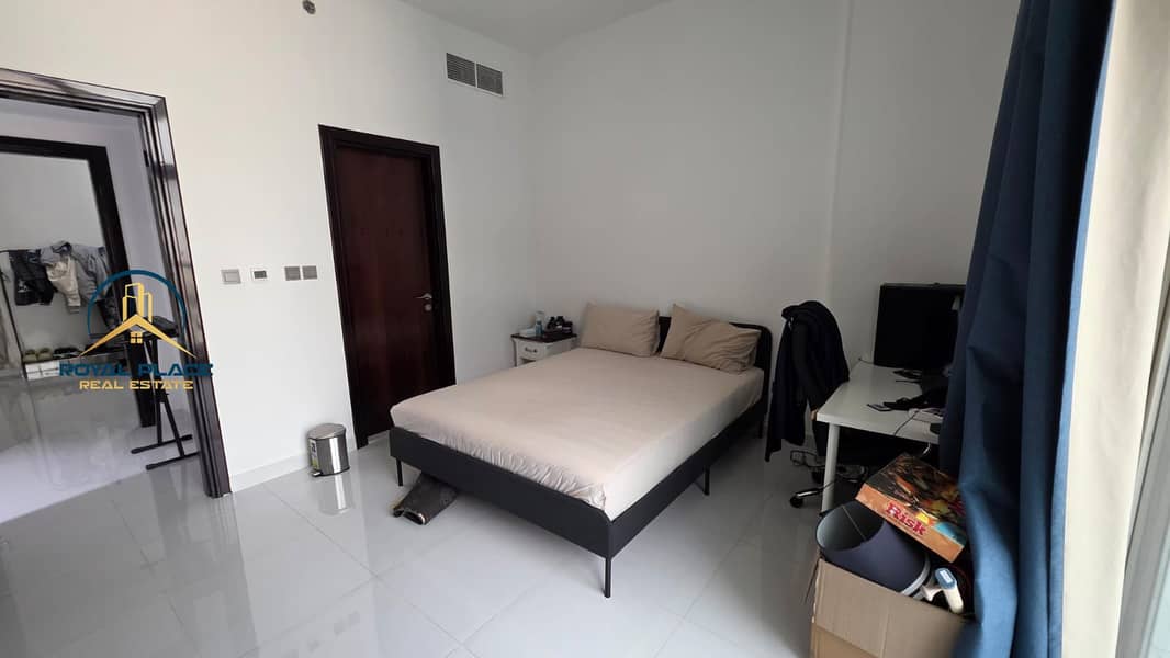 CHILLER FREE HOT OFFER | UNFURNISHED | PRIME LOCATION SILICONSpacious 2 Bedroom Apartment for Rent | Arabian Gates | Dubai Silicon Oasis Experience c