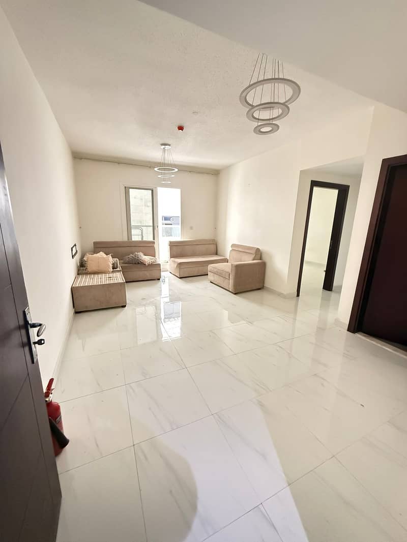 Two bedrooms and a living room for annual rent in Al Jurf 3, Ajman. Two bedrooms, living room, two bathrooms, central air conditioning.