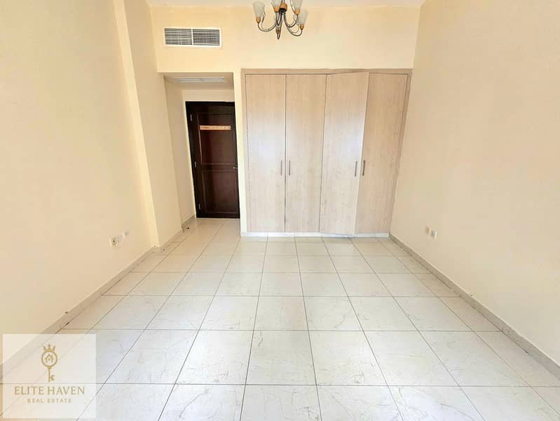 ** LOW RISE BUILDING 2BHK APARTMENT WITH WARDROBE BRIGHT VIEW **