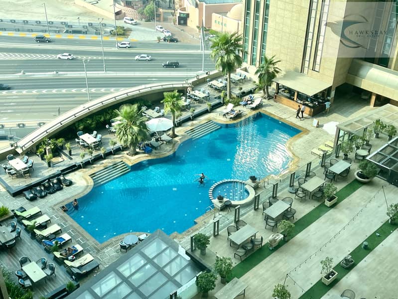 LUXURIOUS 1 BHK FULLY FURNISHED WITH MODERN AMENITIES