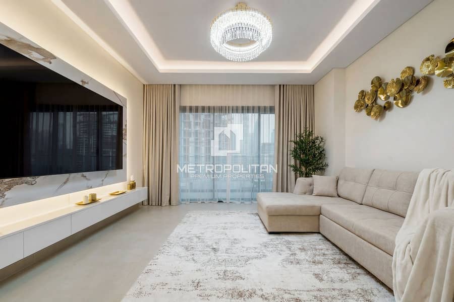 Luxury 2BR | Burj Khalifa View | City Walk