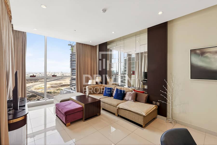 Burj Khalifa View | Spacious Layout | Modern Apt Burj Khalifa View | Spacious Layout | Modern Apt