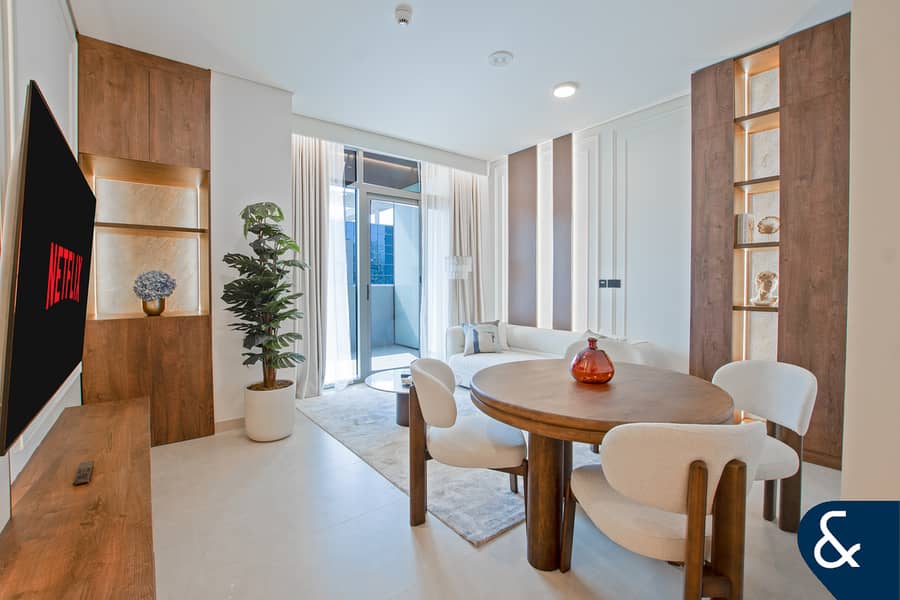 6 Month | Beautifully Upgraded | Vacant