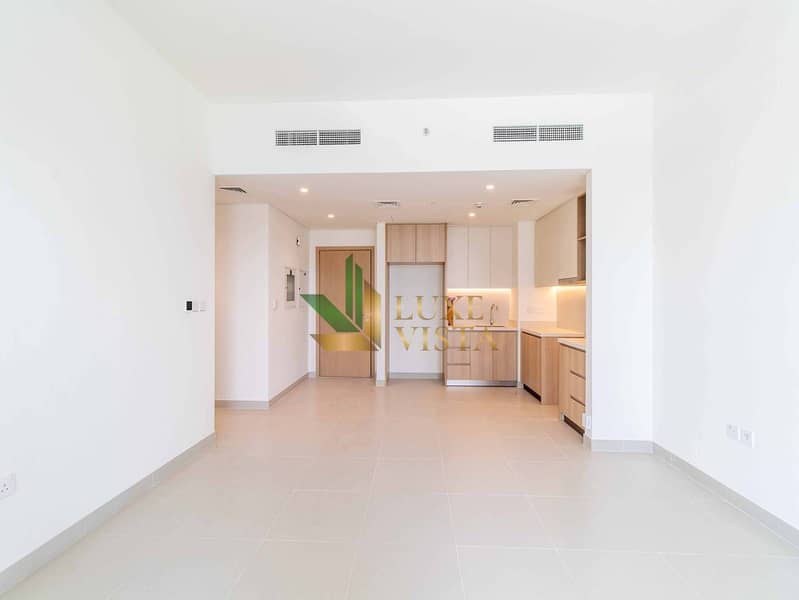 Vacant | Spacious 2BR | Community Living