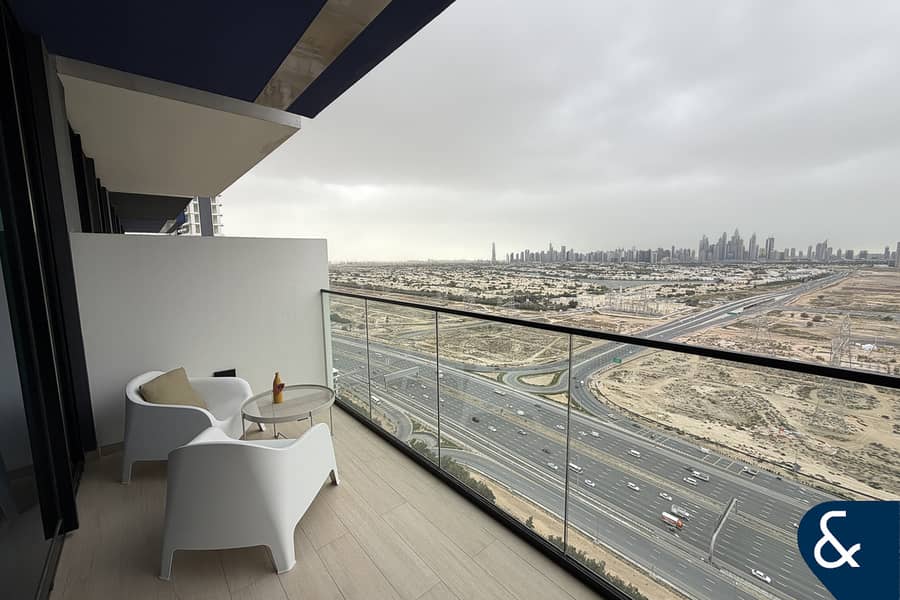 Skyline View | Luxury Living | Prime Location