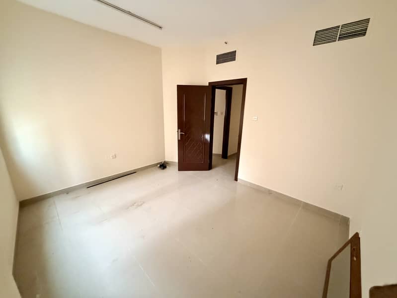2BHK With Parking “Central AC”Well Maintained Family Building”Available on prime location