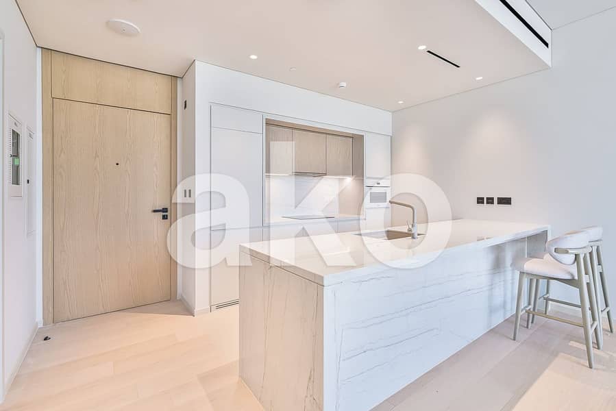 Below OP Fully Fitted Furnished High Floor Below OP Fully Fitted Furnished High Floor