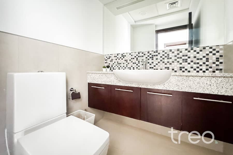 11 609 Bellevue Towers-1 Bellevue Towers - 9. jpg