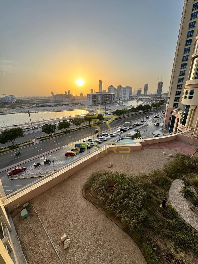 Fully Furnisehd | Lake View | Sunset View | Ready To Move