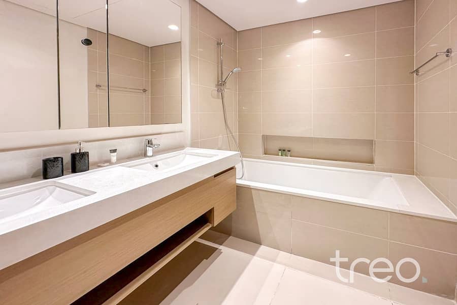 7 0604 Harbour Gate Tower 2, The Lagoons - 12. jpg