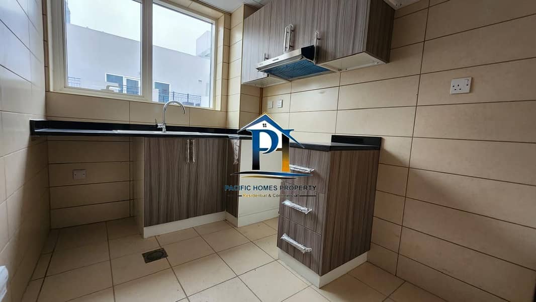 MODERN & SPACIOUS 1 BHK APARTMENT | PRIME LOCATION | GYM POOL