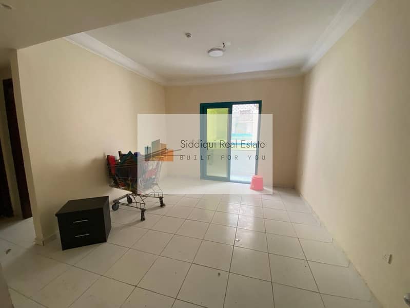 1BHK AT VERY PRIME LOCATION FOR FAMILIES CALL ADIL