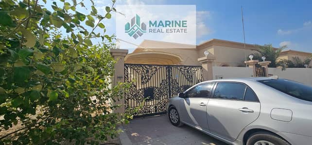 3 Bedroom Villa for Rent in Al Salamah, Umm Al Quwain - صورة واتساب بتاريخ 2024-12-06 في 20.49. 52_be33816e. jpg