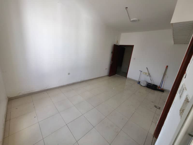 Studio for Annual Rent in Al Rawda – Ajman Studio with Balcony Location: Al Rawda, on the main road next to Sheikh Ammar Street