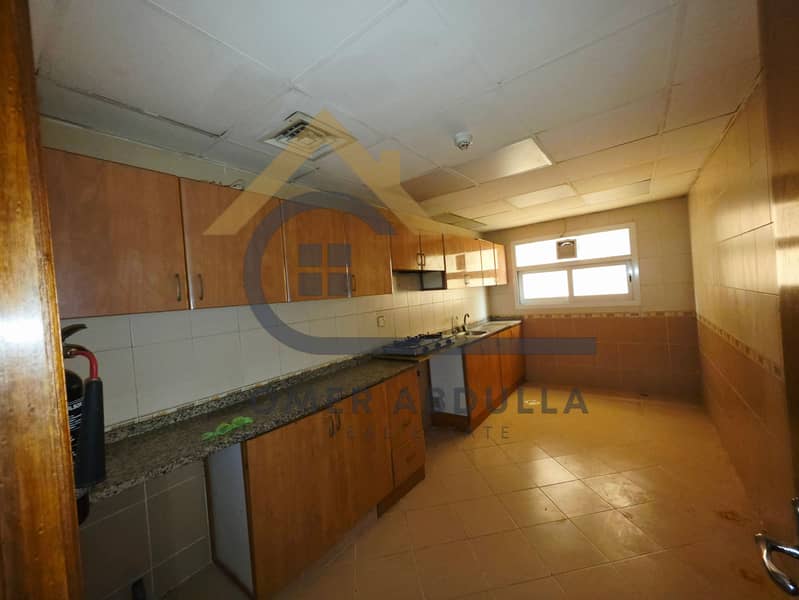 Big Size 1Bhk Apartment Only 36k with Balcony in Muwalieh Area