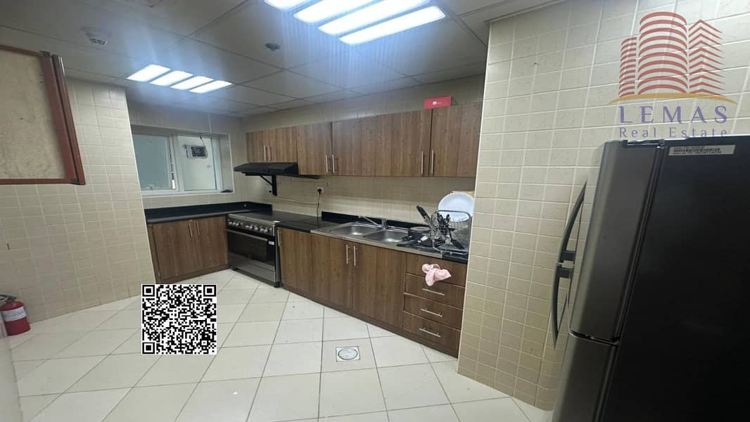 2BHK Furnished for rent monthly with city view