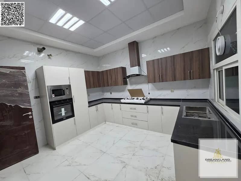 13 batch_800141532-1066x800. jpg